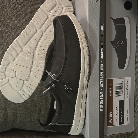 Hurley Men's Laguna Black Slip-Ons - Picture 1 of 6
